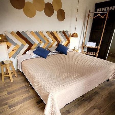 Hotel Mulato Ел Колехио Екстериор снимка