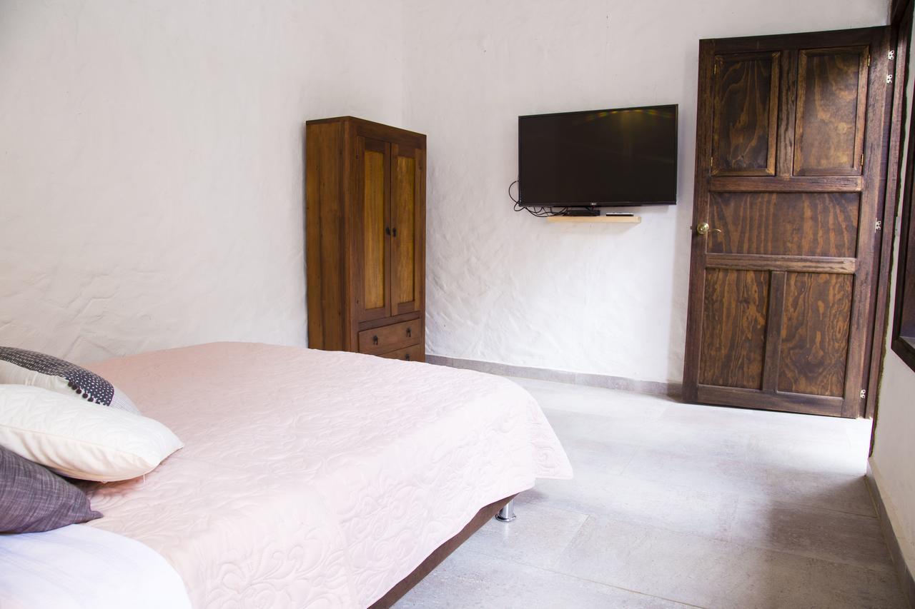 Hotel Mulato Ел Колехио Екстериор снимка